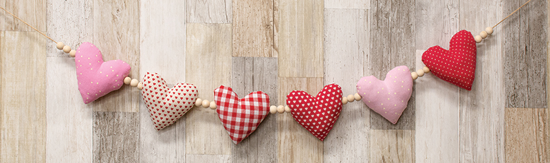 Vintage Patchwork Hearts Garland - 60"L