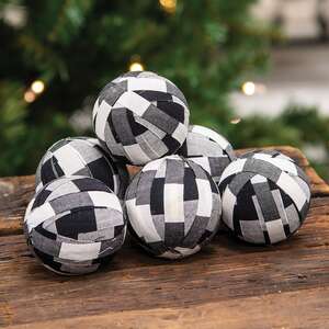 6/Set, Black Buffalo Check Rag Balls 14464;