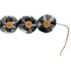 Black & White Buffalo Check Yo-Yo Garland