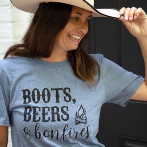 Boots, Beers & Bonfires T-Shirt L85;