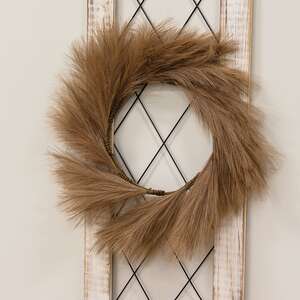 Pampas Grass Wreath, 24", Brown 18210