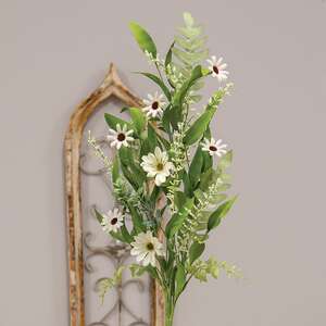 Cape Daisy, Astilbe, & Herb Spray 18316;