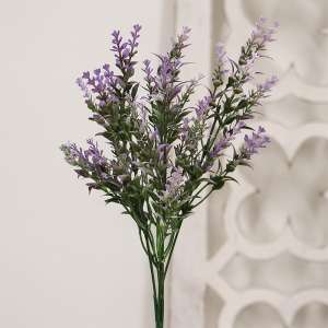 Lavender Blossoms Spray 18380