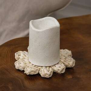 Corn Husk Flower Shape Candle Mat, Small HAC2407;