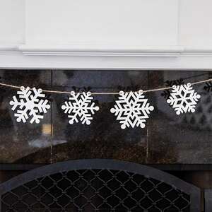 White Glittered Snowflake Garland 38143;
