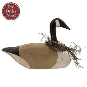 38198 Distressed Primitive Wooden Canada Goose