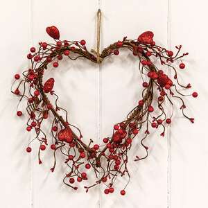 Red Glitter Heart & Berries Heart Wreath 18449;