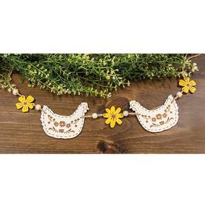 Embossed Flowers & Chickens Wooden Garland 38251;