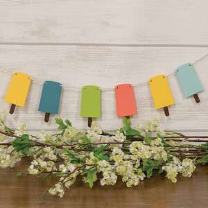 Popsicles Wooden Garland 38349;