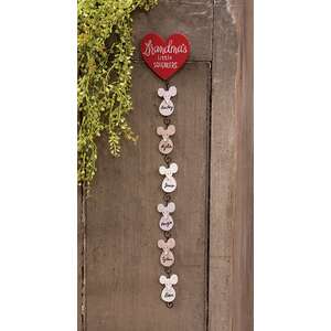 7 Piece Set - Grandma's Little Squeakers Heart with Mouse Name Hangers
