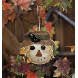 Felt Scarecrow Head Ornament