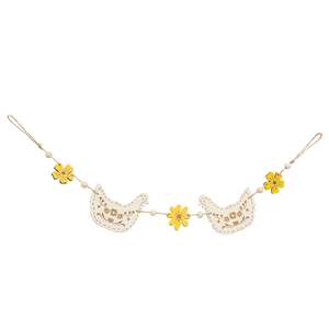 Embossed Flowers & Chickens Wooden Garland 38251;