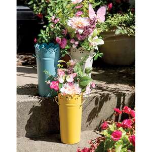 Metal Scalloped Flower Edge Planter - 3 Asstd.